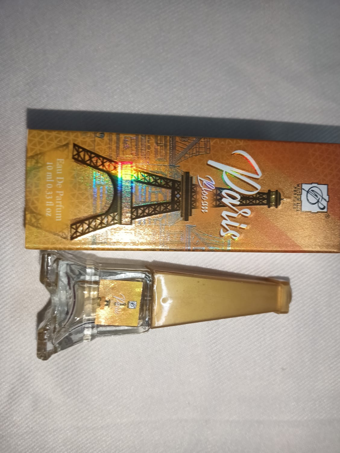 Cute Paris Tower Perfume Each For 70